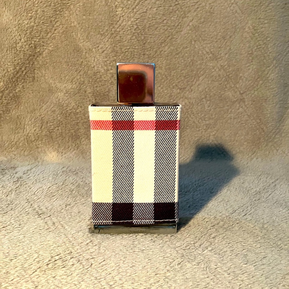 Burberry perfume for women